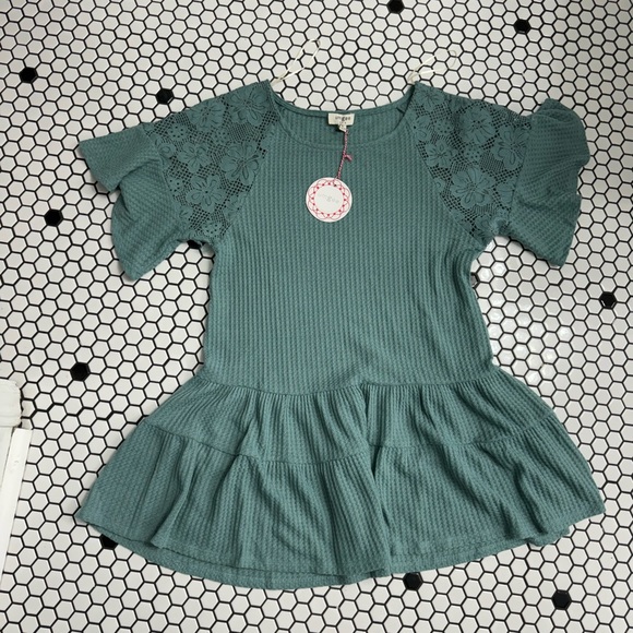 NWT umgee top size small - Picture 1 of 4